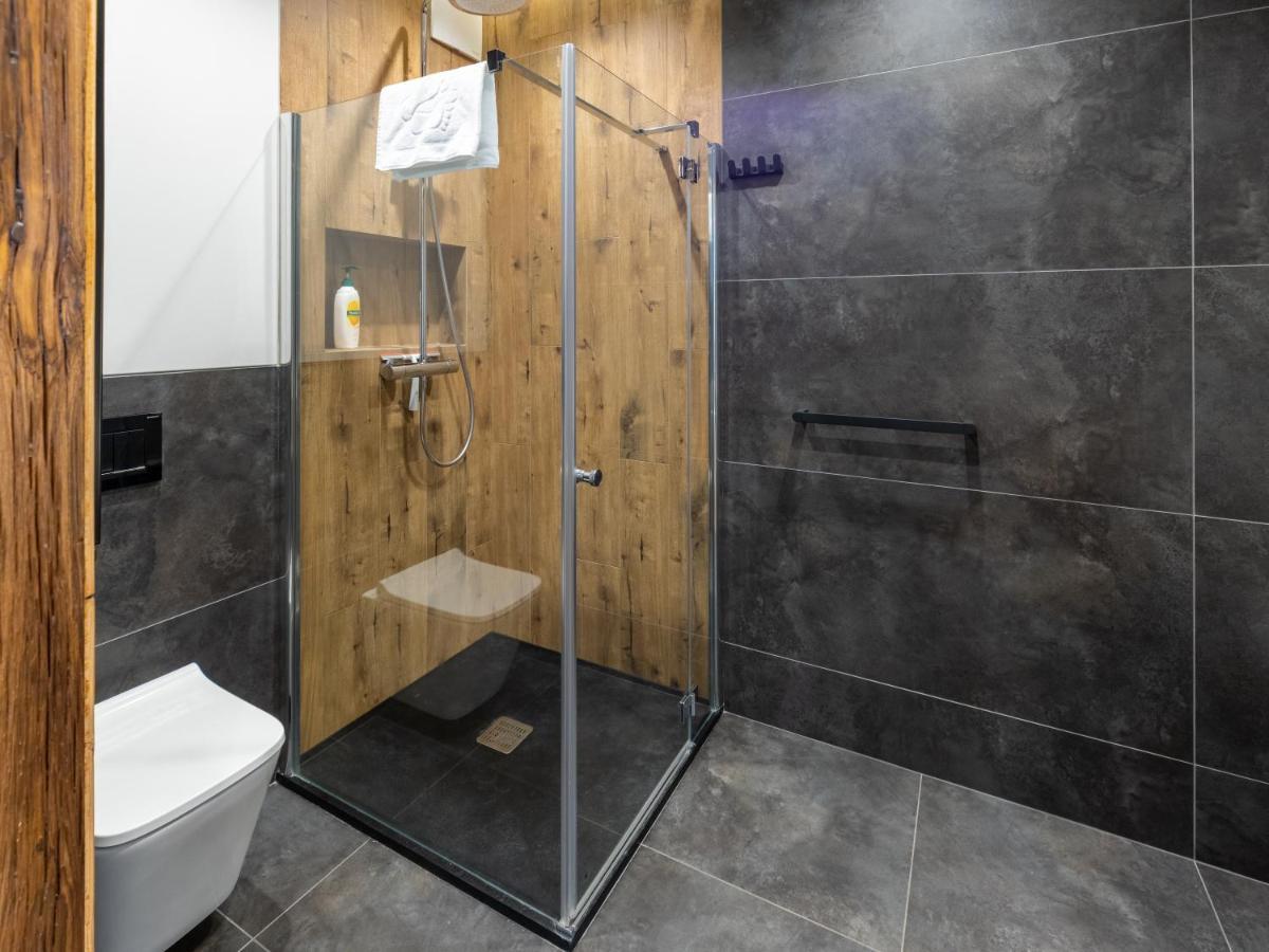 Vip Apart Bielany Przy Metrze Warsaw Luaran gambar