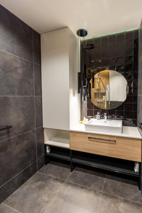 Vip Apart Bielany Przy Metrze Warsaw Luaran gambar